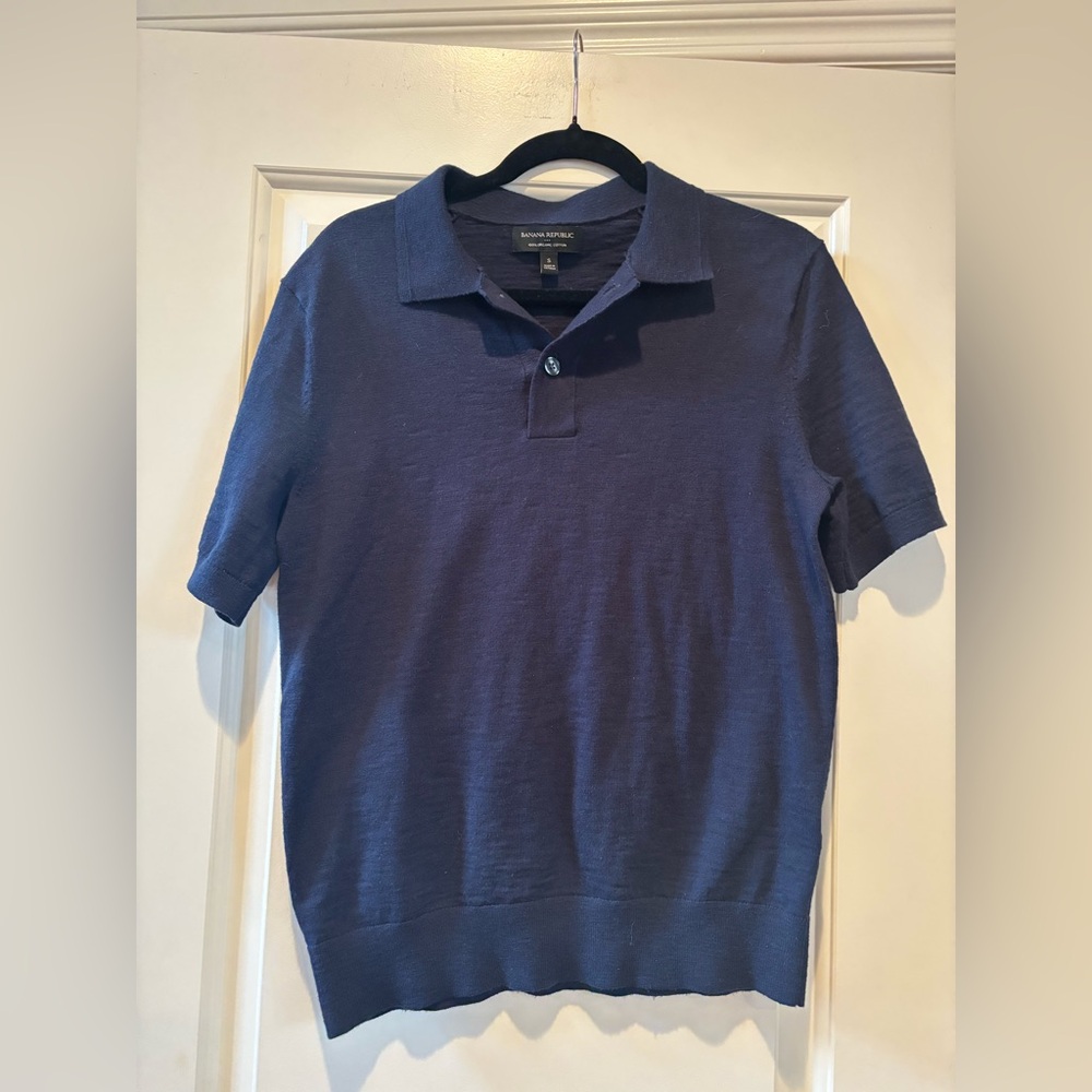Banana Republic Men's Navy Polo Shirt